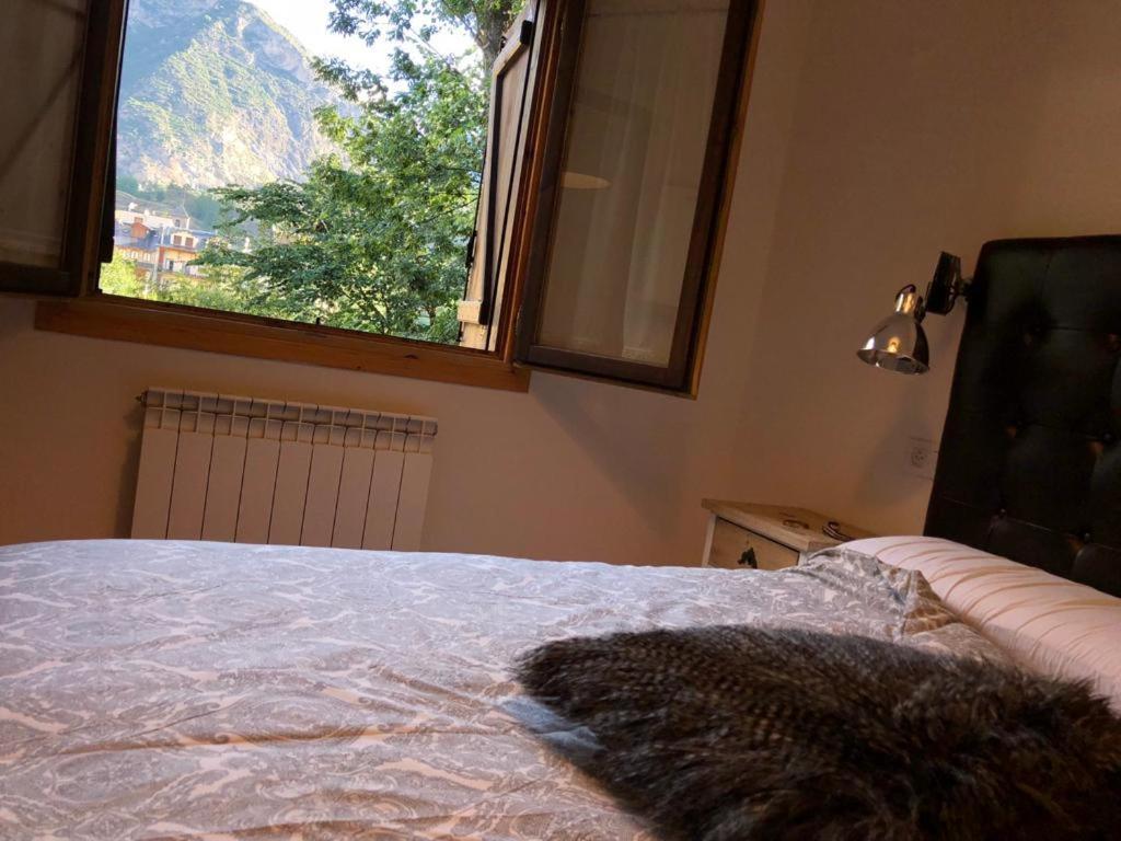 Apartament Bpirineos-La Casita Del Rebeco Benasque Zewnętrze zdjęcie